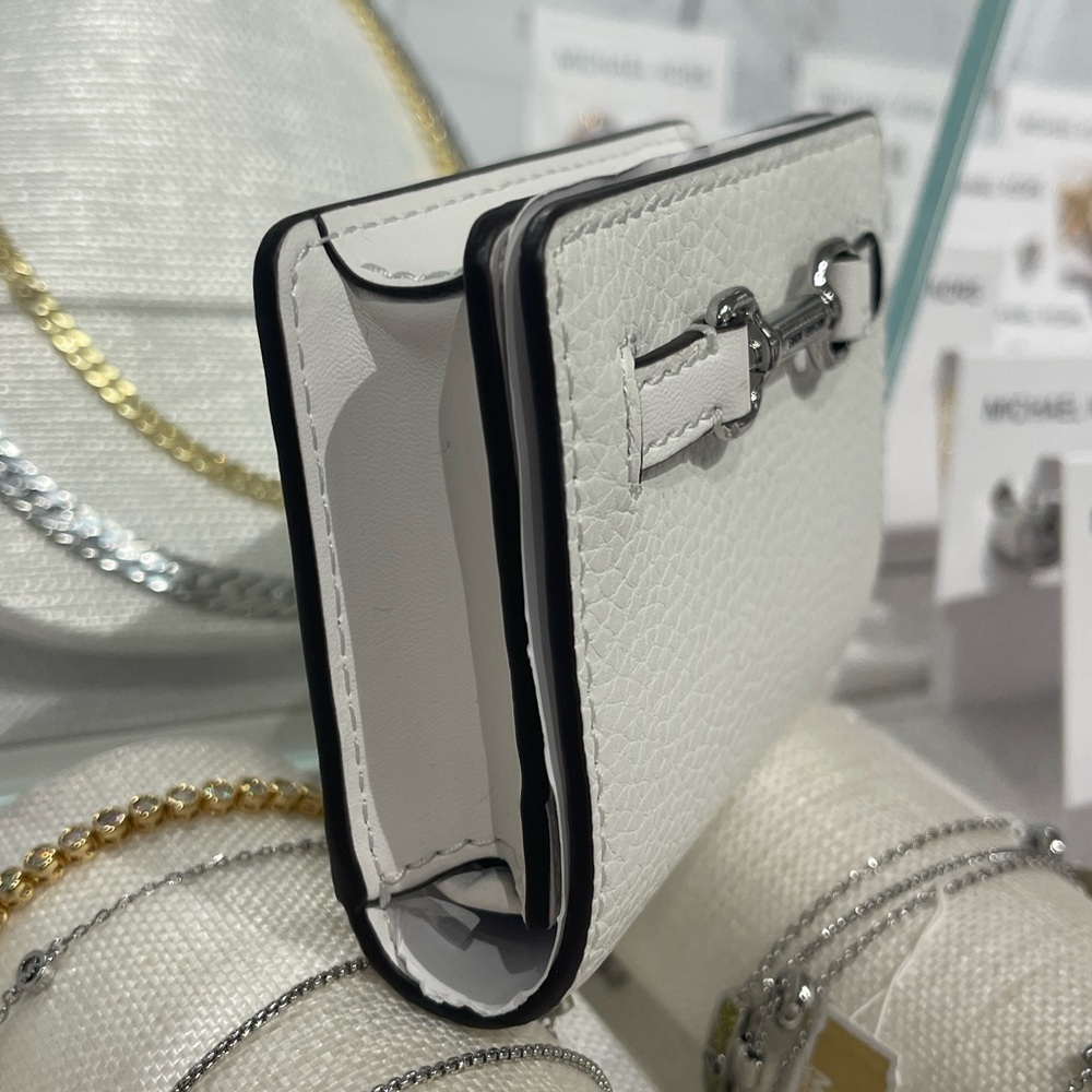 MICHAEL KORS Carson Small Pebbled Leather Wallet
Optic White 
NWT - Picture 10 of 16